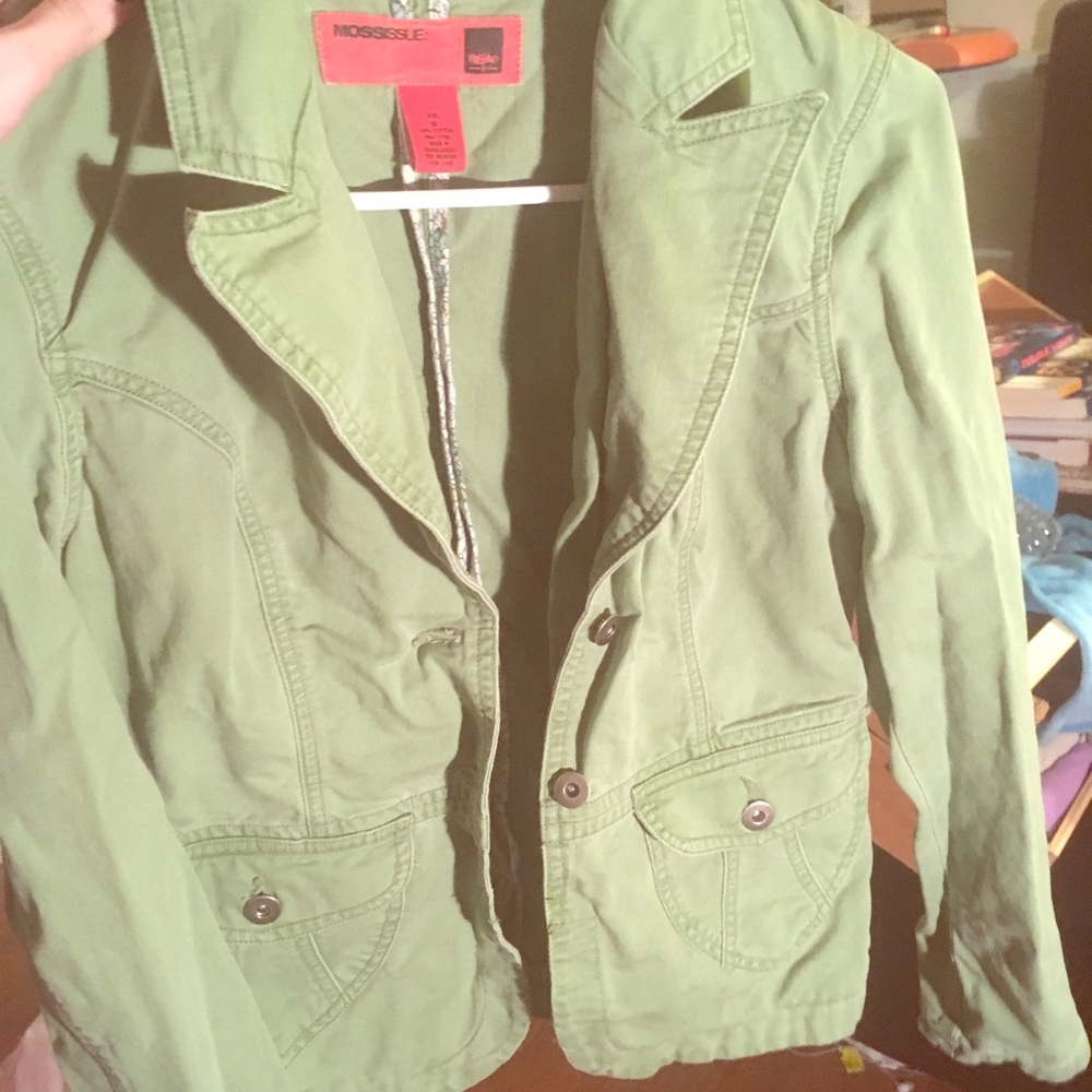“MossIssue” brand Green jean jacket